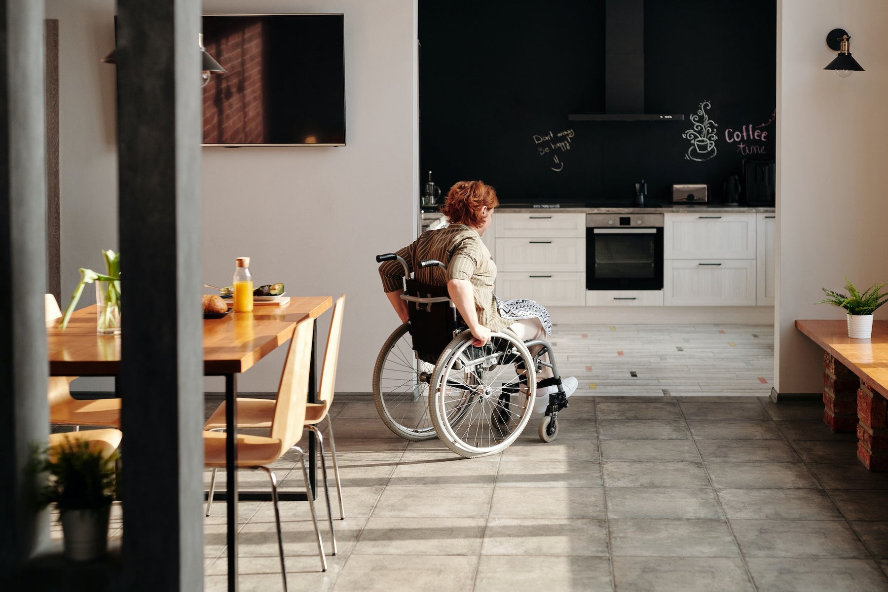 The 10 Best Mobility Aids to Help the Elderly Get Around