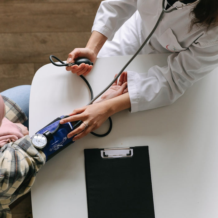 5 Essential Medical Supplies for Every Home